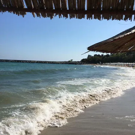 Excelsior * Saints Constantine and Helena